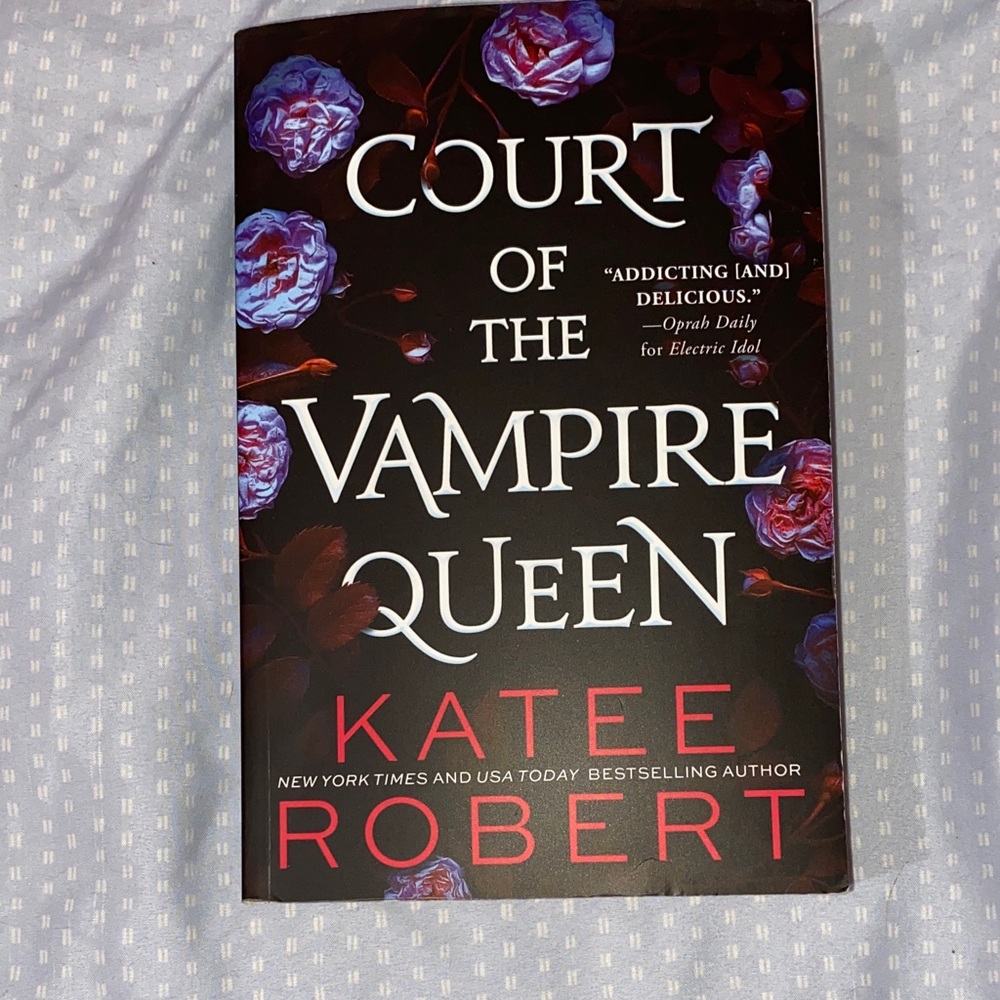 Court of the Vampire Queen Book